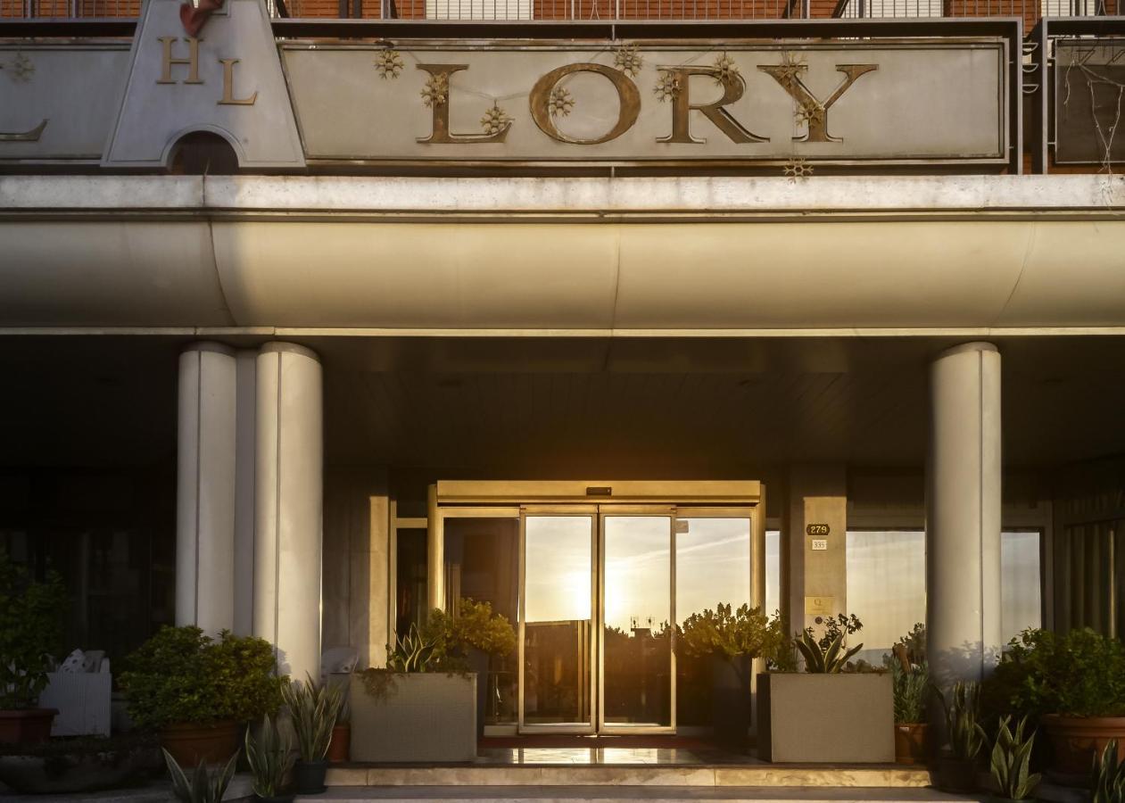 Hotel Lory & Ristorante Ferraro 첼라노 외부 사진